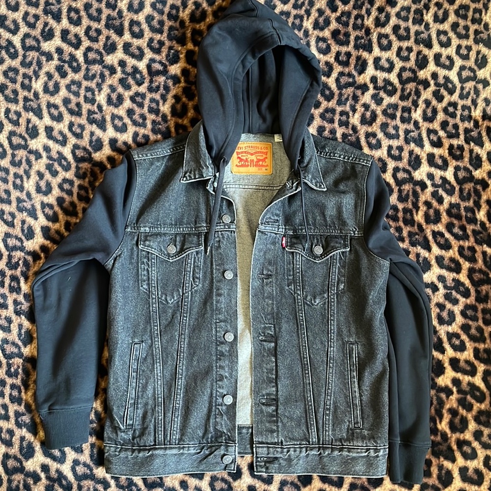 Black Jean Levi’s jacket
